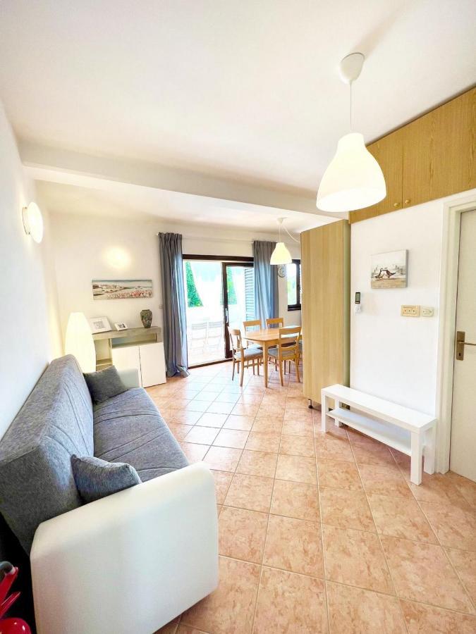 Villa Ortensie Apartments Funtana Eksteriør bilde