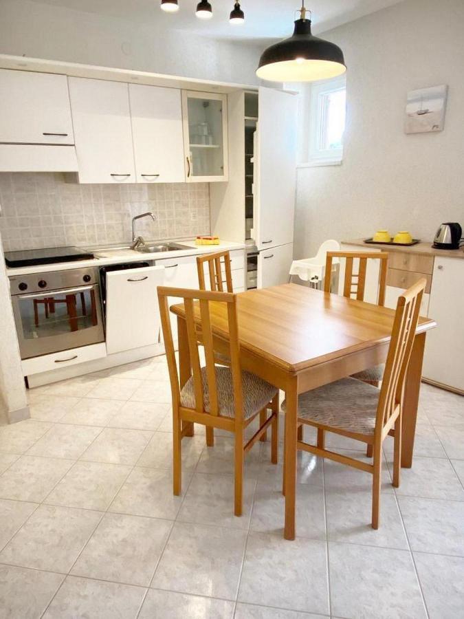 Villa Ortensie Apartments Funtana Eksteriør bilde