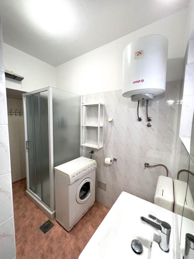 Villa Ortensie Apartments Funtana Eksteriør bilde